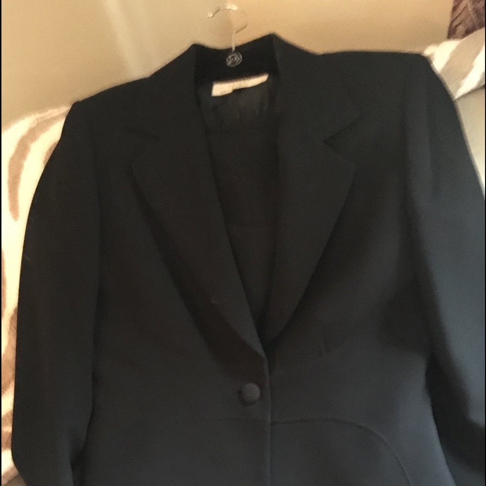 3 piece Tahari black Suit.